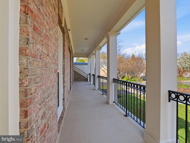10123 RATCLIFFE MANOR DR, Fairfax, VA 22030