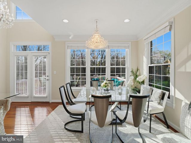 10123 RATCLIFFE MANOR DR, Fairfax, VA 22030