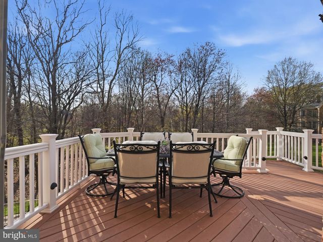 10123 RATCLIFFE MANOR DR, Fairfax, VA 22030