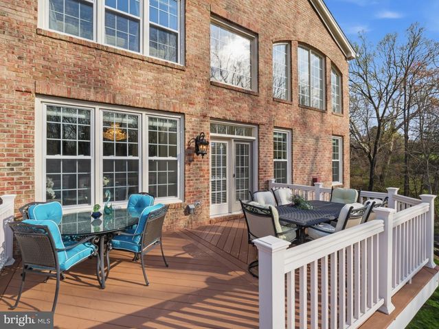 10123 RATCLIFFE MANOR DR, Fairfax, VA 22030