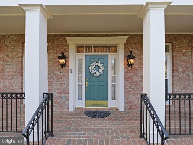 10123 RATCLIFFE MANOR DR, Fairfax, VA 22030