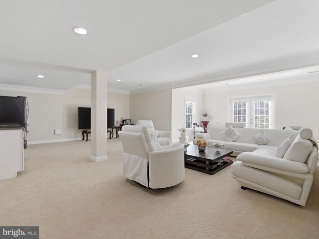 10123 RATCLIFFE MANOR DR, Fairfax, VA 22030