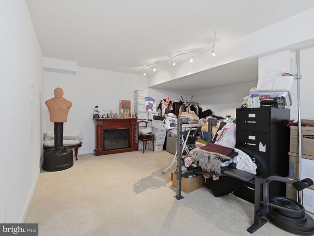10123 RATCLIFFE MANOR DR, Fairfax, VA 22030