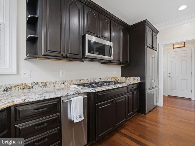 10123 RATCLIFFE MANOR DR, Fairfax, VA 22030