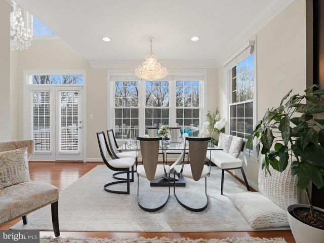 10123 RATCLIFFE MANOR DR, Fairfax, VA 22030