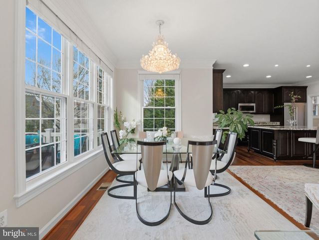 10123 RATCLIFFE MANOR DR, Fairfax, VA 22030