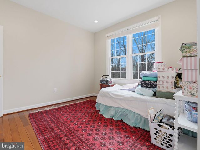 10123 RATCLIFFE MANOR DR, Fairfax, VA 22030