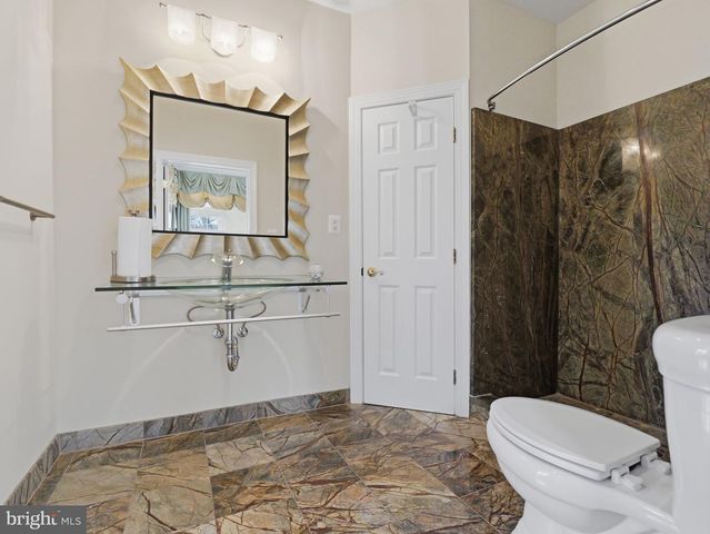 10123 RATCLIFFE MANOR DR, Fairfax, VA 22030