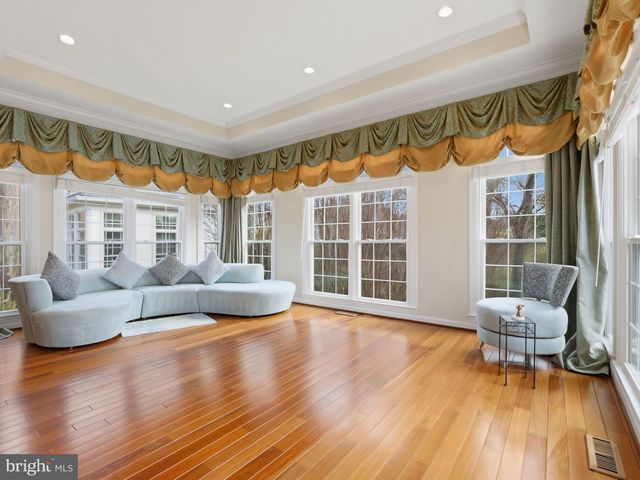 10123 RATCLIFFE MANOR DR, Fairfax, VA 22030