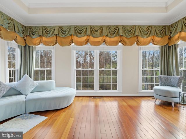 10123 RATCLIFFE MANOR DR, Fairfax, VA 22030