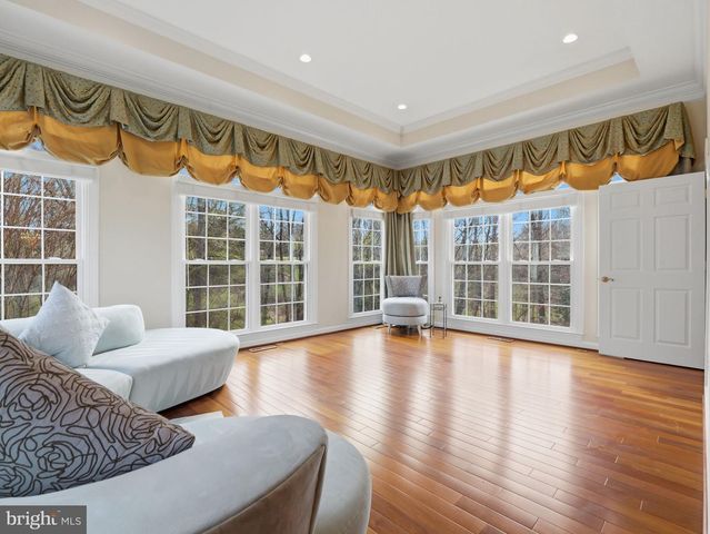 10123 RATCLIFFE MANOR DR, Fairfax, VA 22030
