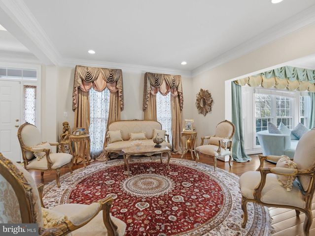 10123 RATCLIFFE MANOR DR, Fairfax, VA 22030