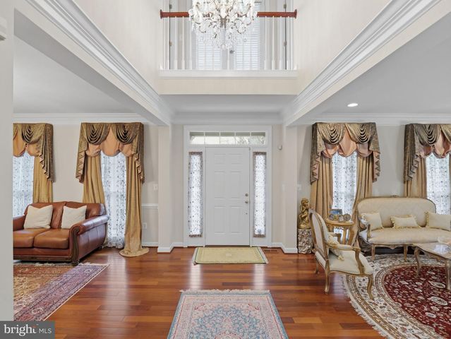 10123 RATCLIFFE MANOR DR, Fairfax, VA 22030