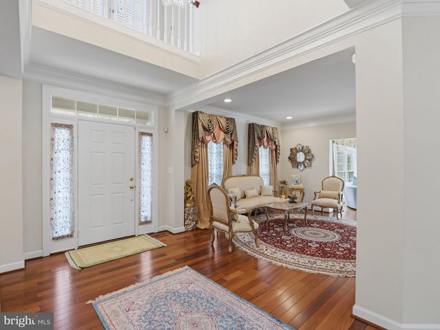 10123 RATCLIFFE MANOR DR, Fairfax, VA 22030