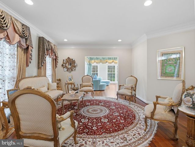 10123 RATCLIFFE MANOR DR, Fairfax, VA 22030