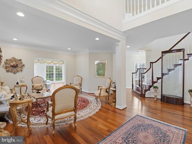 10123 RATCLIFFE MANOR DR, Fairfax, VA 22030