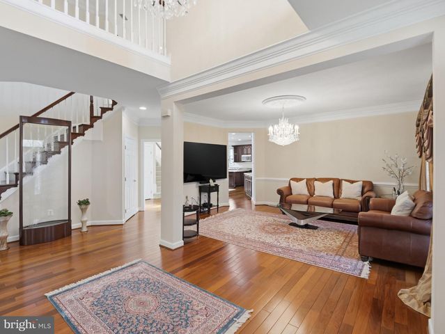 10123 RATCLIFFE MANOR DR, Fairfax, VA 22030