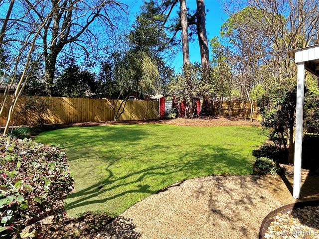 155 E SALEM Drive, Montgomery, AL 36109