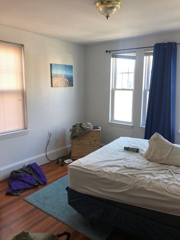 3 Oxford Ave 4, Belmont, MA 02478