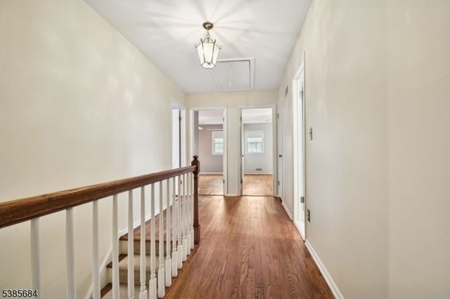 19 Juniper Way, Bernards Twp., NJ 07920