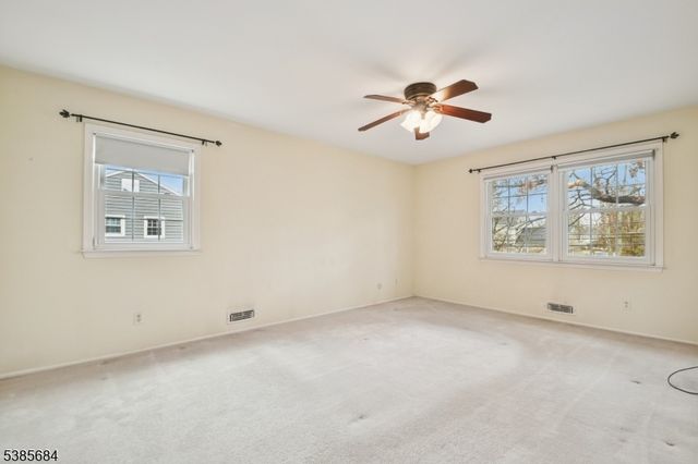 19 Juniper Way, Bernards Twp., NJ 07920