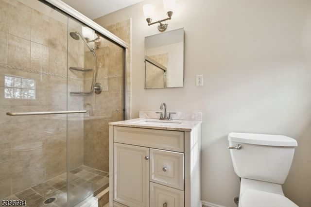 19 Juniper Way, Bernards Twp., NJ 07920