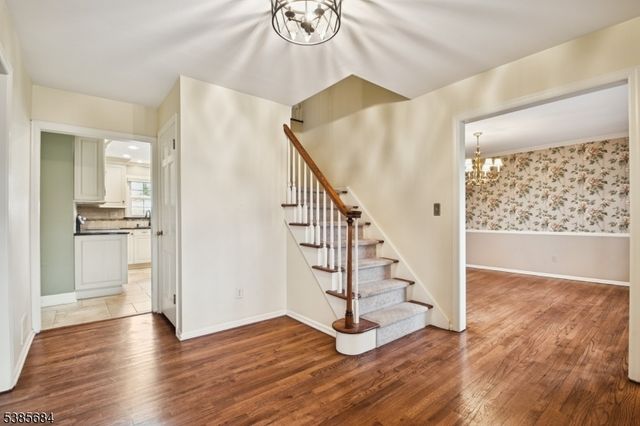 19 Juniper Way, Bernards Twp., NJ 07920