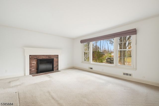 19 Juniper Way, Bernards Twp., NJ 07920