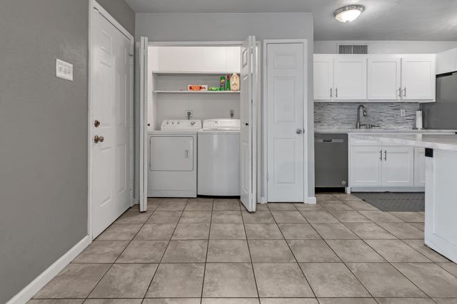 6428 Wakefield Road, North Richland Hills, TX 76182