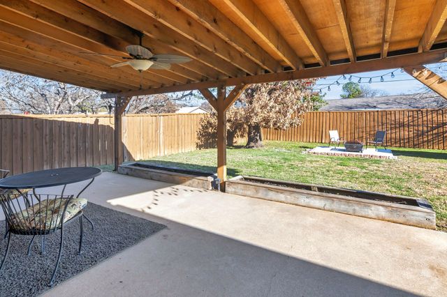 6428 Wakefield Road, North Richland Hills, TX 76182