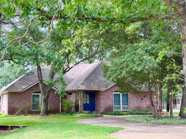 41 Bluebird Lane, Trinity, TX 75862