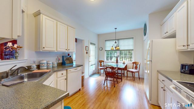 53 Phillips Farm Road 53, East Hartford, CT 06118