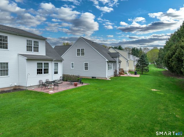 53 Phillips Farm Road 53, East Hartford, CT 06118