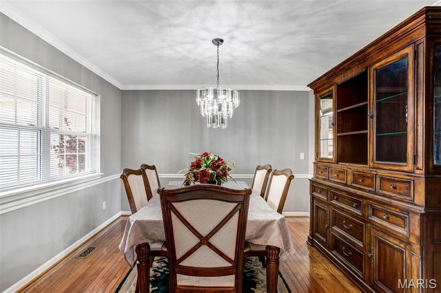 9527 Bent Tree Drive, Hillsboro, MO 63050