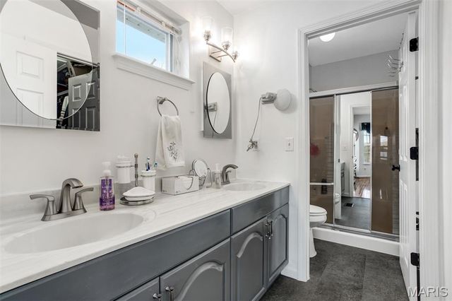 9527 Bent Tree Drive, Hillsboro, MO 63050