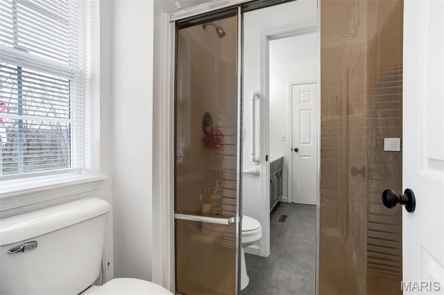 9527 Bent Tree Drive, Hillsboro, MO 63050