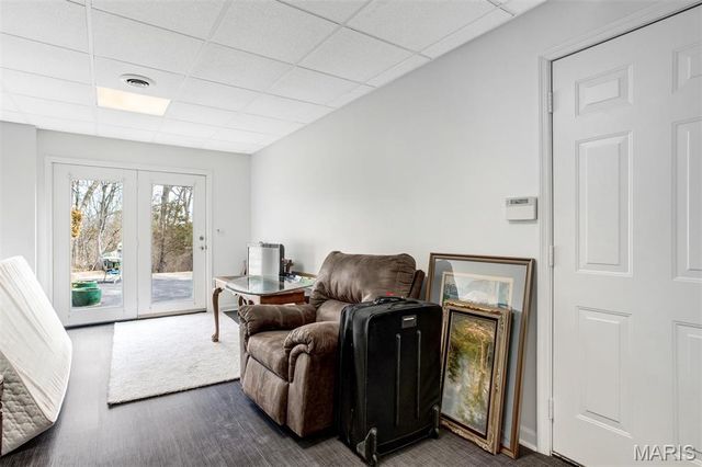 9527 Bent Tree Drive, Hillsboro, MO 63050