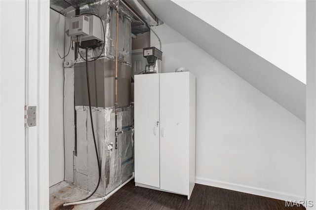 9527 Bent Tree Drive, Hillsboro, MO 63050