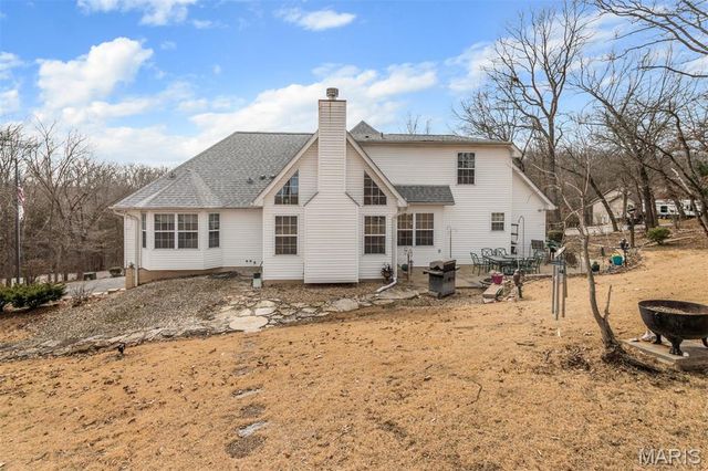 9527 Bent Tree Drive, Hillsboro, MO 63050