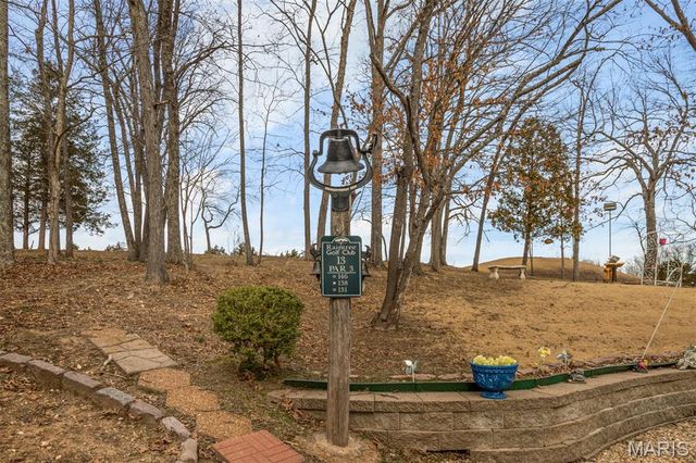 9527 Bent Tree Drive, Hillsboro, MO 63050