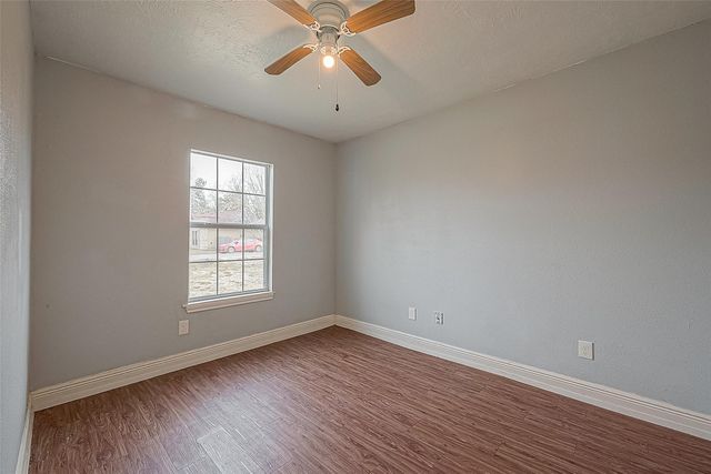 4006 Sunflower Street, Houston, TX 77051