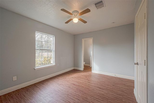 4006 Sunflower Street, Houston, TX 77051