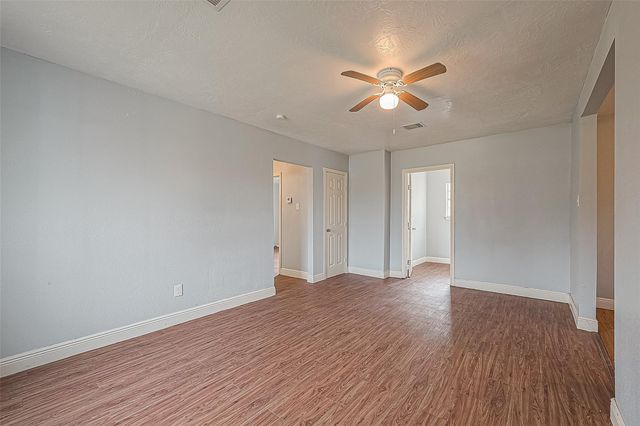 4006 Sunflower Street, Houston, TX 77051
