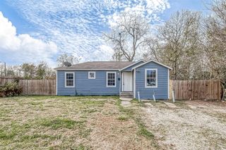 4006 Sunflower Street, Houston, TX 77051