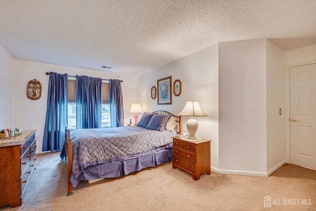 1801 Bayhead Drive, Sayreville, NJ 08859