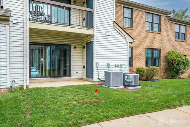 1801 Bayhead Drive, Sayreville, NJ 08859