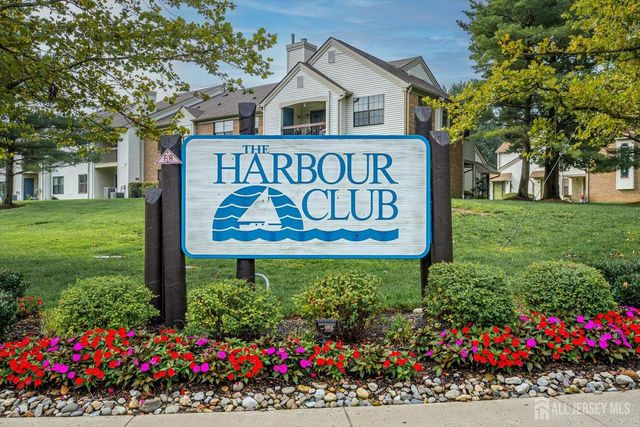 1801 Bayhead Drive, Sayreville, NJ 08859