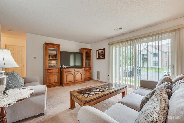1801 Bayhead Drive, Sayreville, NJ 08859