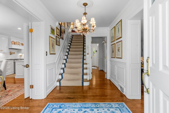 2315 Raleigh Ln, Louisville, KY 40206