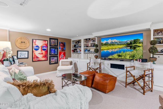 2315 Raleigh Ln, Louisville, KY 40206